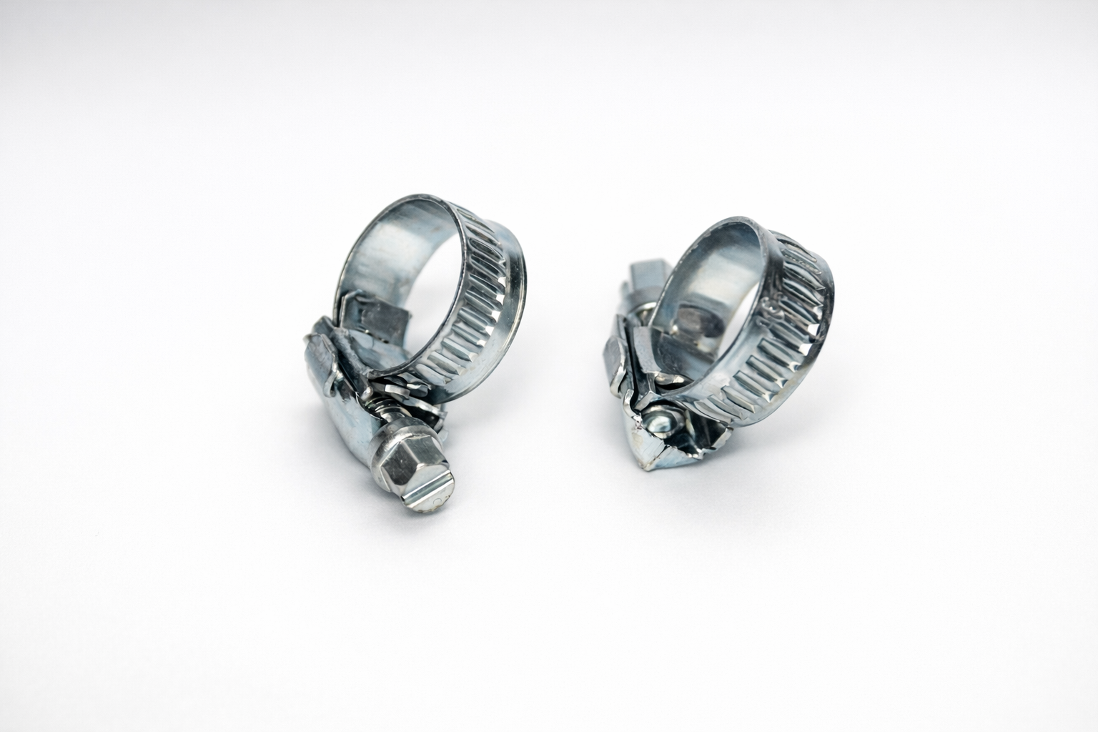 Abraçadeira Gás – aço carbono – 02 unid